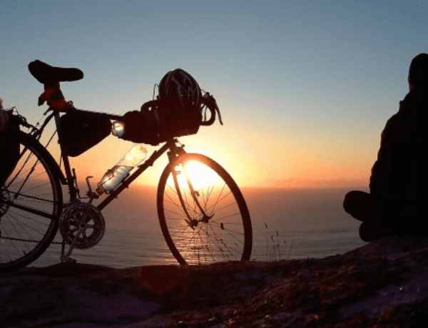Honza Mráz: Na kole Favorit z Jihlavy na konec světa