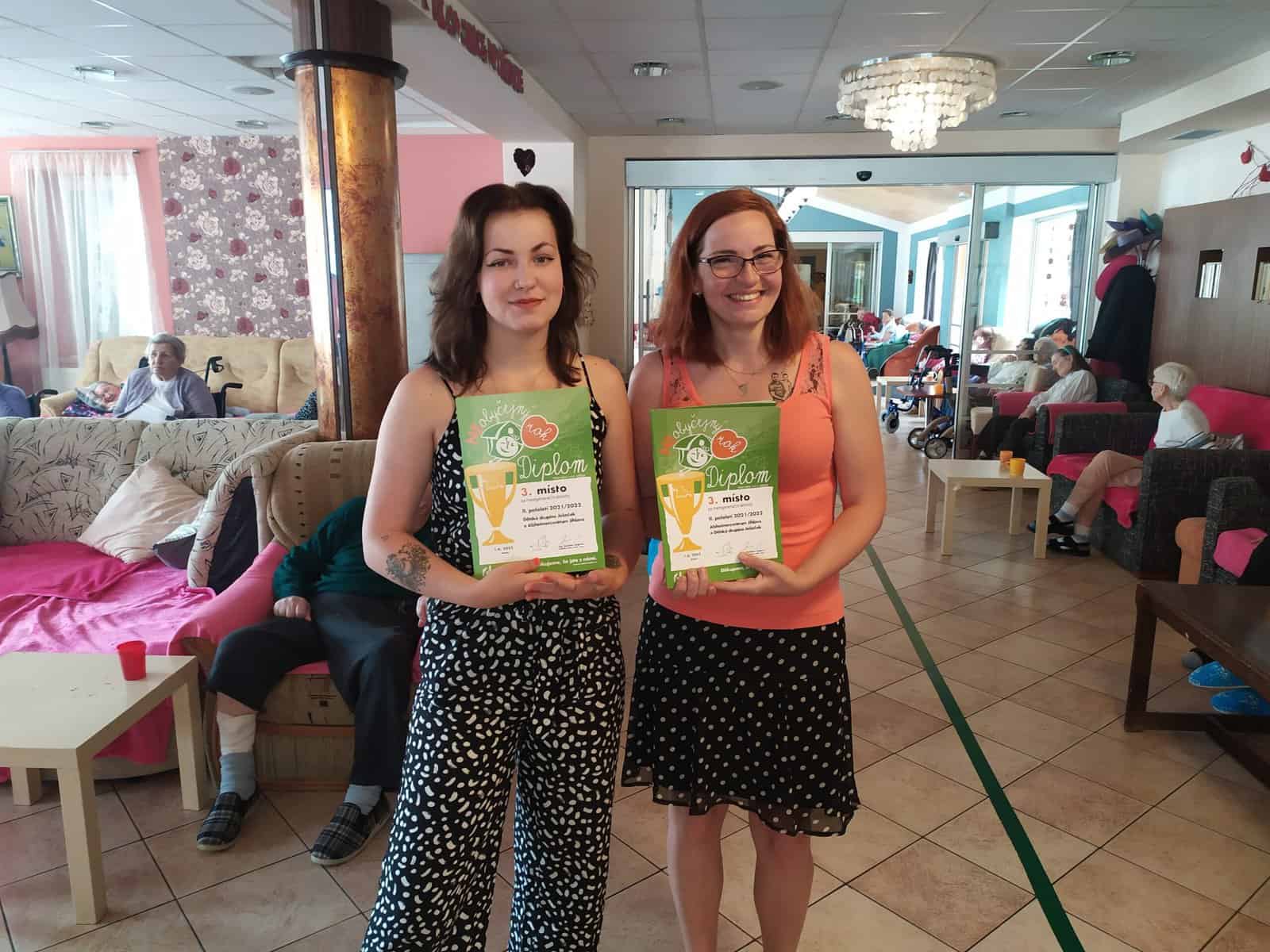 V Mezi námi, o.p.s. podporujeme setkávání lidí všech generací. Přejeme si, aby si rozuměli tinejstarší s těmi nejmladšími. Aby společně objevovali, jak krásné a obohacující jsou jejichsvěty, když se navzájem propojí. A pokud chcete vědět, jak […]